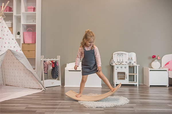 Aike is 3 jaar oud en 1.03 m lang.