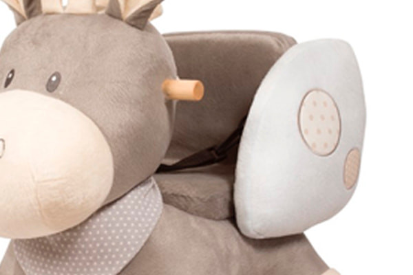 Comfortabel zitje met veiligheidsriempje.