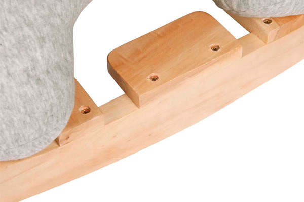 Met houten onderstel