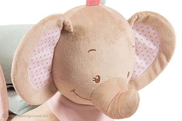 Heerlijk zacht pluche bekleding.